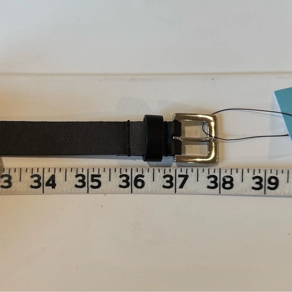 NWT Martina Mori Made In Italy Leather Smooth Classic Black Belt. 37”